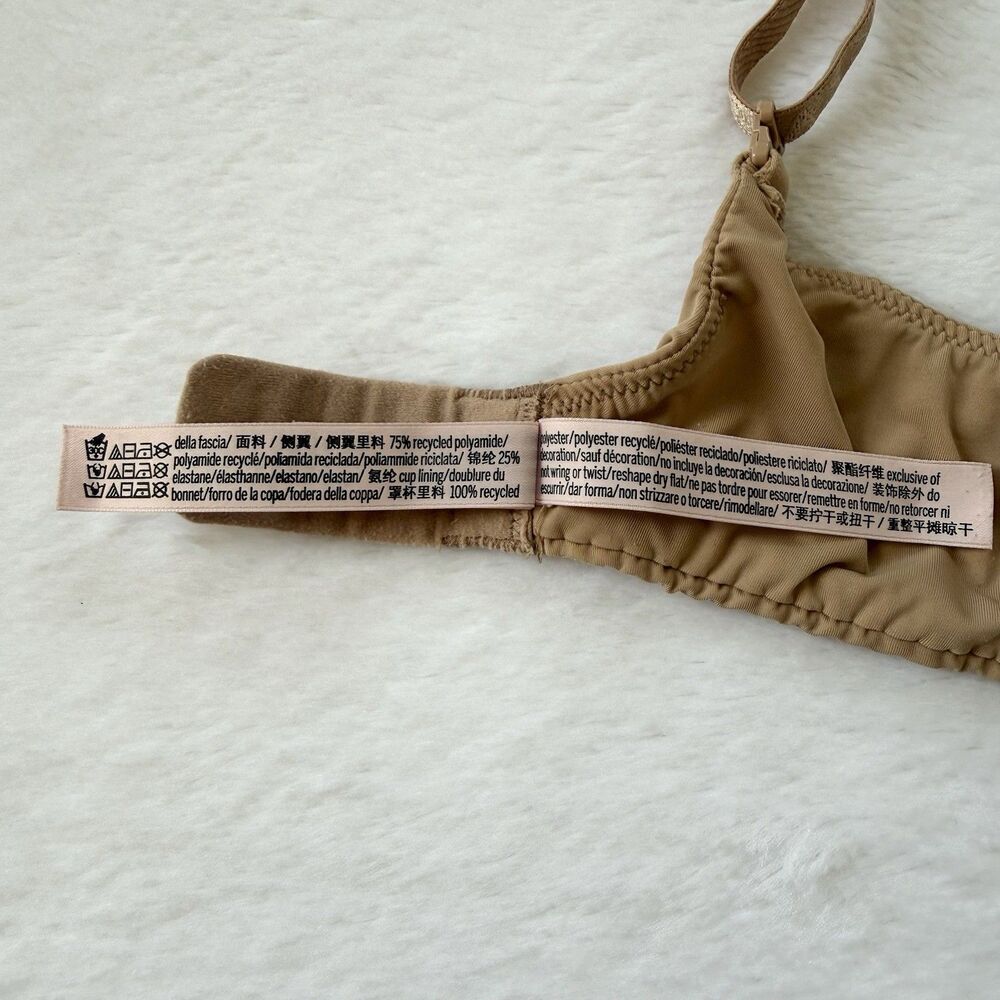 Victoria's Secret The T-Shirt Perfect Shape Smooth Push-Up Bra Size 30B Praline - Picture 7 of 8